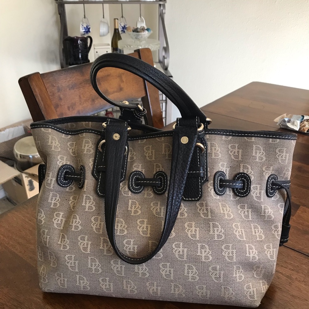 Dooney and Bourke handbag